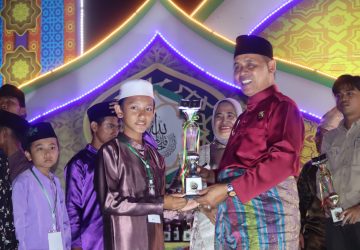 Pj H. Herman Hadiri Penutupan STQ Ke-2 Tingkat Kecamatan Teluk Belengkong Tahun 2024/1445 H