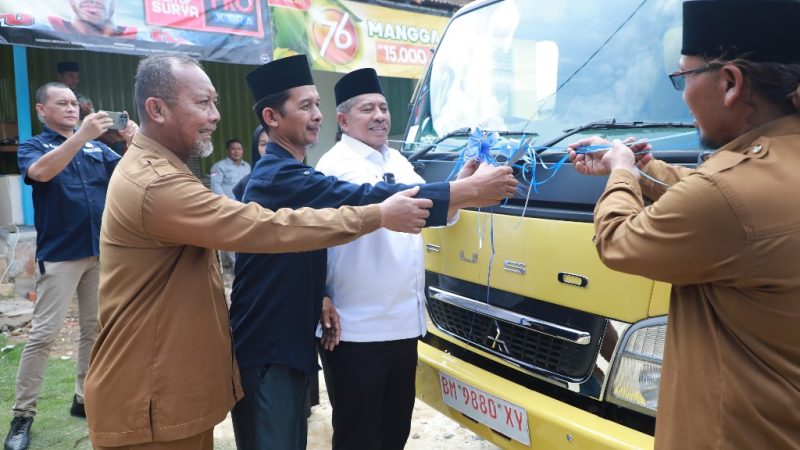 Dukung Program PSR, KUD Karya Dharma Keranji Guguh Terima Mobil Dump Truk Dari BPDPKS