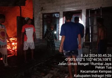 Rumah Daud Warga Desa Pekan Tua Ludes Dilahap Si Jago Merah