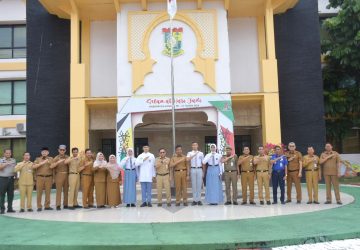Membanggakan, Pj Sekda Kampar Lepas Petugas Paskibraka Kamilatun Nisa untuk Tingkat Nasional