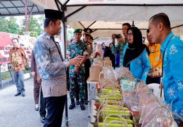 Sempena Peringatan Hari Koperasi ke-77, UMKM Kampar Tampilkan Produk Unggulan, Ahmad Yuzar: Koperasi Sebagai Penggerak Kemajuan UMKM Kampar