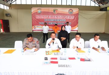 Ditreskrimsus Polda Kepri Gelar Konferensi Pers Ungkap Kasus Pidana Perjudian Secara Online