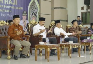 Dihadiri Wagub Abdullah Sani, Pj. Bupati Asraf Sambut Kepulangan Jemaah Haji Kerinci ke Tanah Air