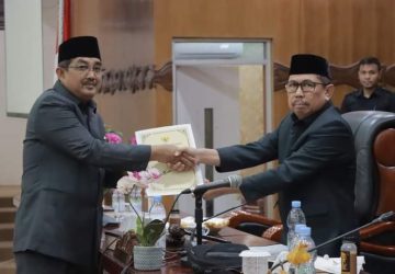 Bupati Sampaikan Tanggapan Atas Pemandangan Umum Anggota Dewan Terhadap Raperda APBD-P
