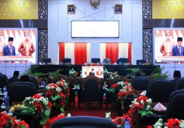 Mengikuti Pidato Kenegaraan Presiden RI Dalam Rangka HUT RI ke-79