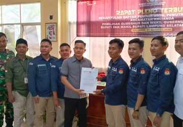 PPK Kalianda Gelar Rapat Pleno Terbuka Rekapitulasi DPHP Pilkada 2024, Lihat Hasilnya