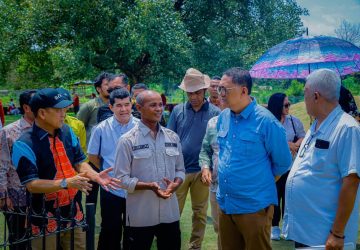 Kembangkan Kawasan Candi Muara Takus, Pj Bupati Kampar Hambali Dampingi Deputi Bappenas RI Tinjau Situs Bersejarah