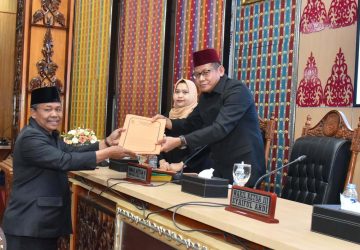Fraksi Fraksi DPRD Sampaikan Pandangan Umum Terhadap Ranperda Perubahan APBD TA 2024