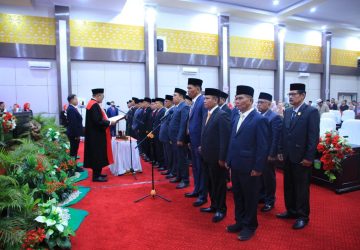 Anggota DPRD Kota Sungai Penuh Periode 2024-2029 Resmi Dilantik dalam Rapat Paripurna Khidmat