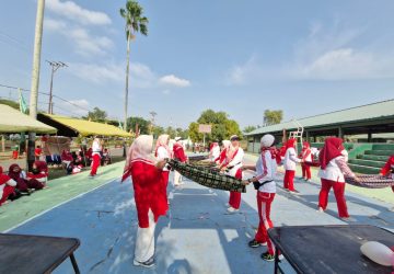 Semarakan HUT RI ke 79 Tahun 2024 Yonif 141/AYJP Gelar Perlombaan Tradisional