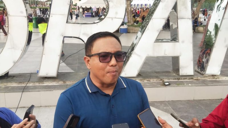 Perlombaan Perahu di Ikuti 8 Provinsi Di Sungai Jantan Kabupaten Siak