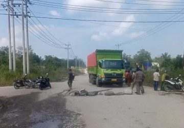 Aksi Stop Angkutan Truk Batubara di Inhu, Terjadi Lagi
