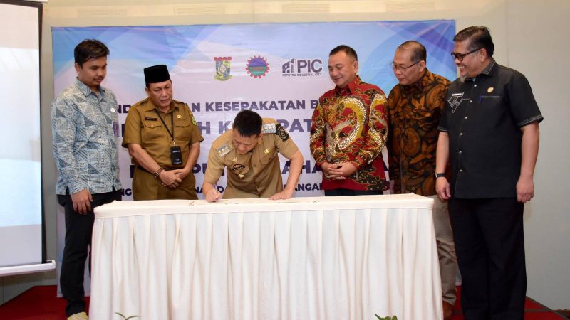 Wujudkan Kawasan Industri Kampar, Pj Bupati Kampar Jalin Kerja Sama dengan PT Peputra Maha Karya