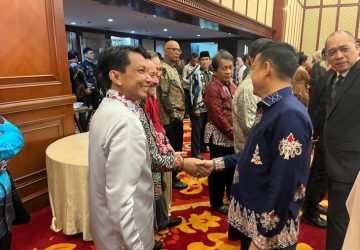 Pj Bupati Kampar dan Istri Hadiri Resepsi Pernikahan Fira dan Muyas