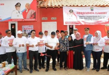 Dua Rumah di Kecamatan Jati Agung Selesai Dibangun, Nanang: Dimanfaatkan Dengan Baik