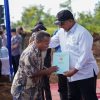 Serahkan SHM TORA Bupati Alfedri: Untuk Pemberdayaan Ekonomi Masyarakat