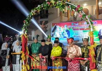 Buka Festival Teater Sejarah Melayu, Wabup Bagus Santoso Harapkan Sebagai Promosi Seniman