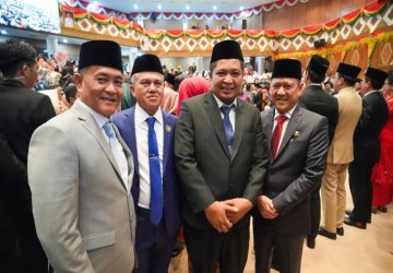 Penjabat Bupati Hadiri Rapat Paripurna DPRD Provinsi Riau pada Rangka Pengucapan Sumpah Janji Anggota DPRD Provinsi Riau Masa Jabatan 2024-2029