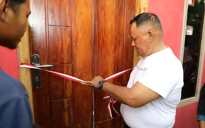 Rumah Warga Sragi Selesai Dibedah, Nanang Ermanto: Semoga Bermanfaat