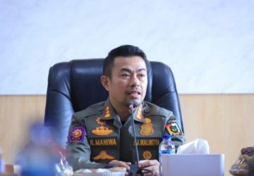 Pj Wali Kota Pekanbaru Bahas Usulan Program 2025 untuk Pelayanan Masyarakat