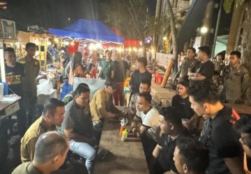 Pj Walikota Pekanbaru Turun Langsung ke Cut Nyak Dien Redakan Bentrok Antar Pedagang