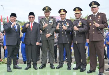 Pjs Bupati Bengkalis Hadiri Upacara HUT Ke-79 TNI di Makodim 0303/Bengkalis