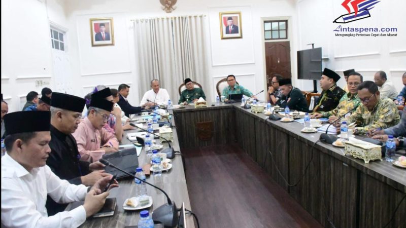 PJs Bupati Bengkalis Rapat Bersama Pj Gubri Bahas Rencana Pembangunan Jembatan Bengkalis-Bukit Batu