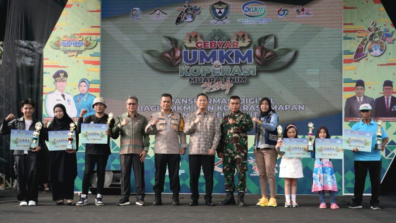 Pj Bupati Apresiasi Gebyar UMKM dan Koperasi Tingkatkan Pertumbuhan Ekonomi Daerah