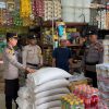 Kapolsek Kempas Pantau Harga Bahan Pokok Pasca Pilkada Riau 2024