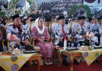 HUT ke-79 PGRI, Rosjonsyah Dorong Regulasi Khusus Lindungi Guru dari Intimidasi