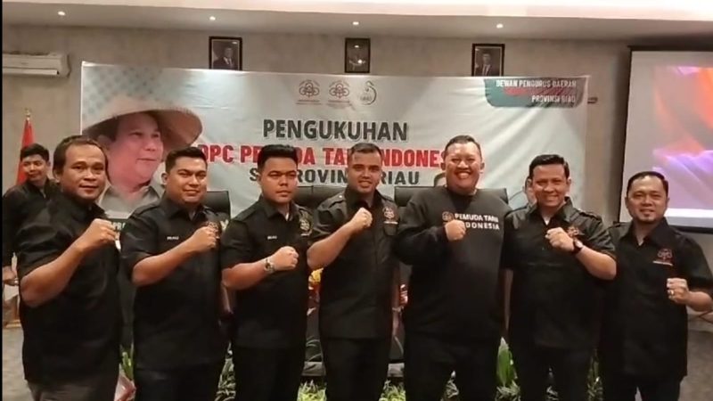 DPC PTI Kab Siak Dikukuhkan, Androy: Kita Ingin Pemuda Bangkit dan Petani Makmur