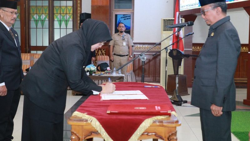 Lantik 285 Pejabat Fungsional, Ini Pesan Sekda Arfan