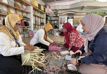 Tingkatkan Kompetensi UMK Binaan, PTBA Ajak SIBA Rajut Belajar ke Pati