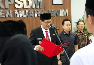 Bupati H. Edison Lantik 9 Pejabat Fungsional dan Resmikan 3 CPNS STTD