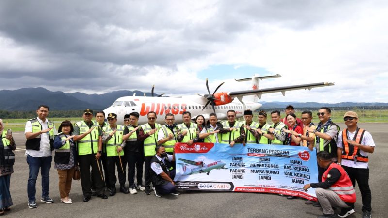 Wali Kota Sungai Penuh Apresiasi Penerbangan Perdana Pesawat Wings Air