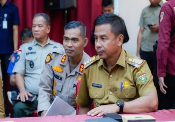 Bupati Kampar Hadiri Rakor Karhutla Provinsi Riau Tahun 2025