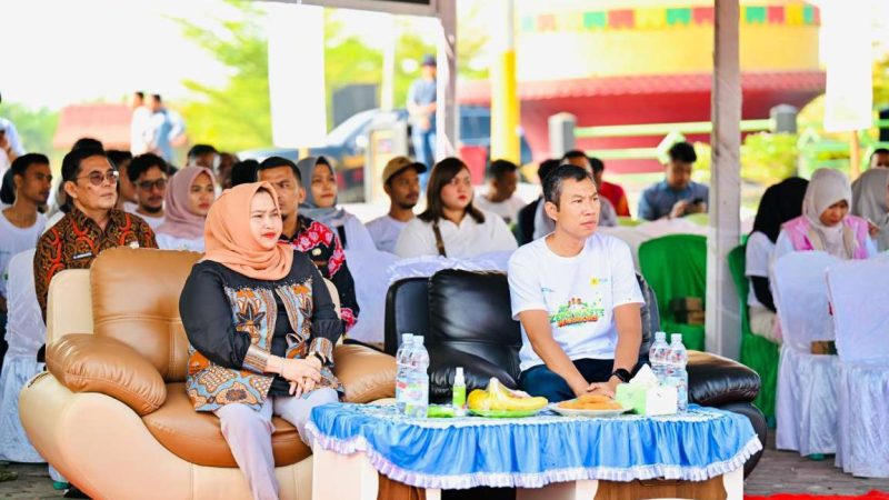 Bupati Kasmarni Sambut Baik dan Apresiasi Kegiatan Aksi Peduli Lingkungan PT.PLN Persero