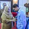 Sambut Kedatangan Mahasiswa Kukerta UNRI, Bupati Kasmarni Ajak Berkontribusi dalam Pembangunan Daerah