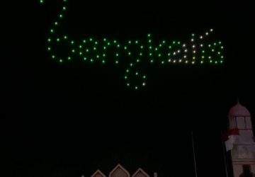100 Drone Bertuliskan Bengkalis Bermasa dan Bentuk Al-Quran, Iqra, dan Lafaz Allah Hiasi Langit Bengkalis Pada Pembukaan MTQ Ke-43 Riau