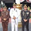 Bupati Pimpin Upacara HUT Bhayangkara Ke-79 Sekaligus Serahkan Penghargaan Personel Polri Berprestasi