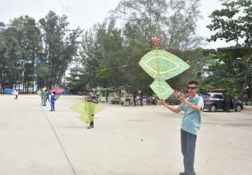 Jaga Khazanah Permainan Budaya Sempena Hari Jadi ke-513 Bengkalis, Puluhan Layang Menari di Langit