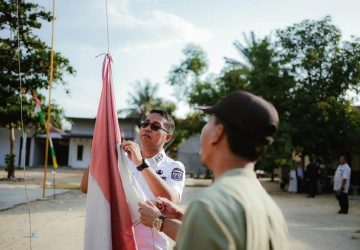 Wabup Jhoni Charles Imbau Datuk/Datin dan Lurah Jaga Kebersihan serta Tingkatkan Pelayanan Kantor