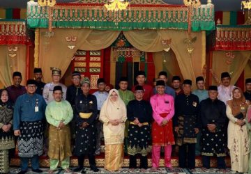 Bupati Siak Temui Tetua LAMR, Bahas Isu Sosial dan penguatan Identitas Daerah