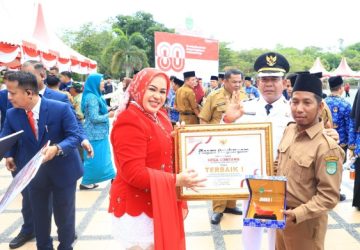 Ketua PKK Efni Saswita Antar Desa Sontang Raih Juara Terbaik I, Lomba Aku Hatinya PKK Tingkat Kabupaten Rohul