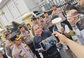 Kerap Lontarkan Pernyataan Provokatif, Masa Meminta Polda Riau Proses S Hondro