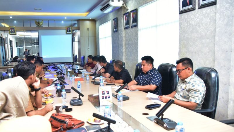 Komisi II Gelar Rapat Evaluasi APBD dan Bahas Perubahan Anggaran 2025 Bersama Mitra Kerja