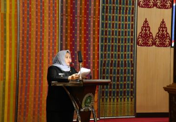 Mengedepankan Program Prioritas, Bupati Kasmarni Sampaikan Ranperda Perubahan APBD 2025