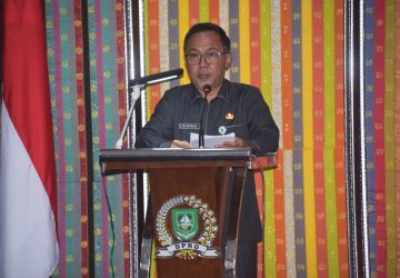Bupati Bengkalis, Dengarkan dan Beri Jawaban Pandangan Umum Fraksi tentang Ranperda APBD-P 2025