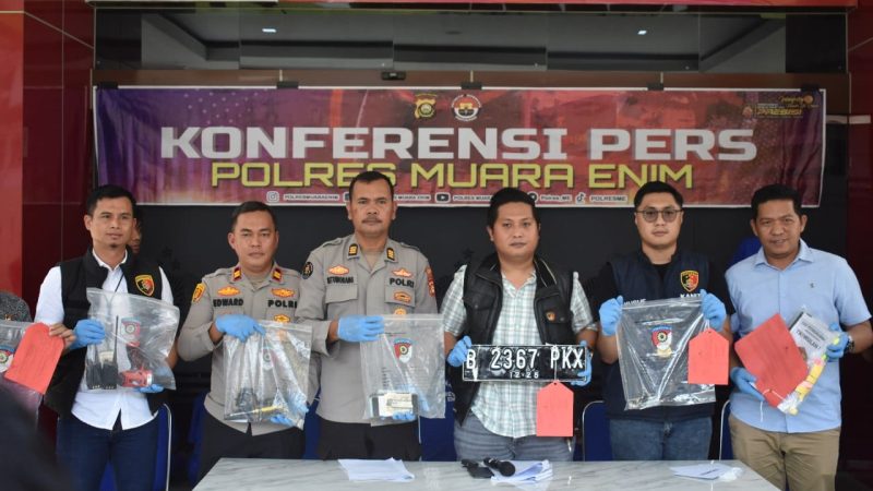 Polres Muara Enim Bekuk Pelaku Pembunuhan Setelah Buron selama 1 Tahun Lebih