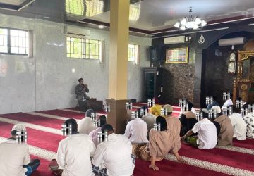 Pengajian Rutin di Lapas Pasir Pangarayan: Warga Binaan Diberi Bimbingan Rohani untuk Memperkuat Iman dan Moral